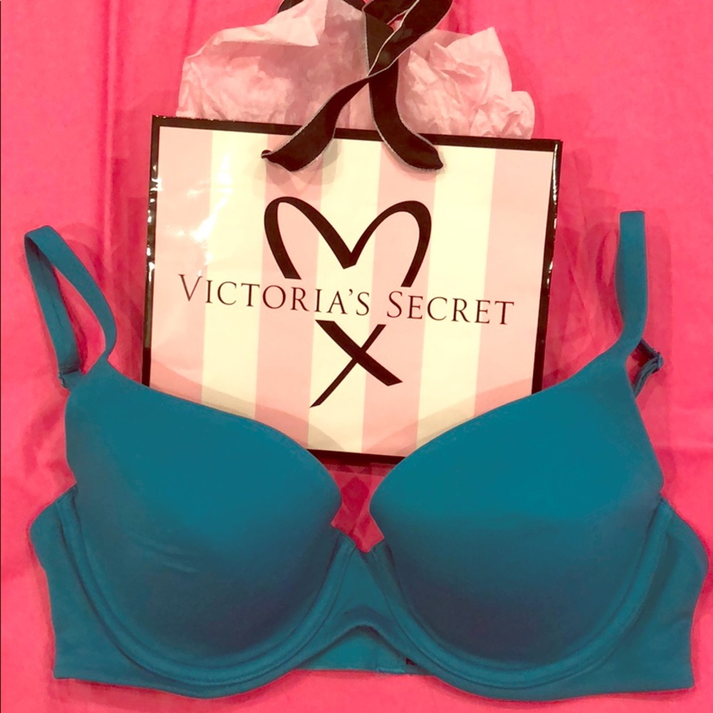 Body by Victoria’s Secret Teal Lined Demi Bra 34C